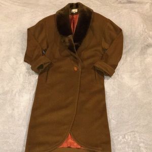 Lorovi Long Coat w/Faux Collar